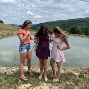 Meet your Posher, Ashley